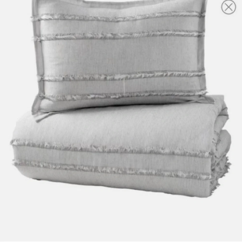 DKNY fringe duvet Cover & Shams